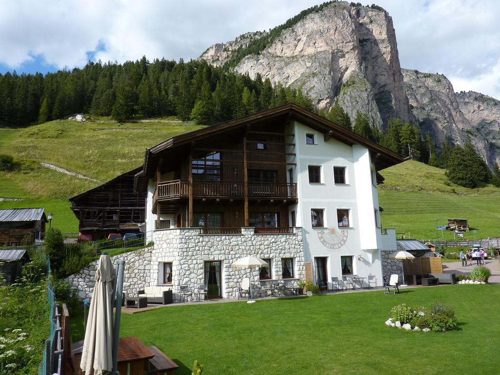 Cedepuent De Sot Apartment Selva di Val Gardena Phòng bức ảnh